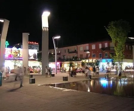 - Piazza Mazzini * Jesolo