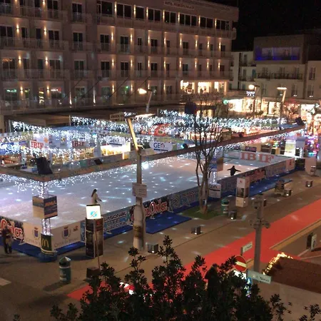 - Piazza Mazzini Lejlighed *